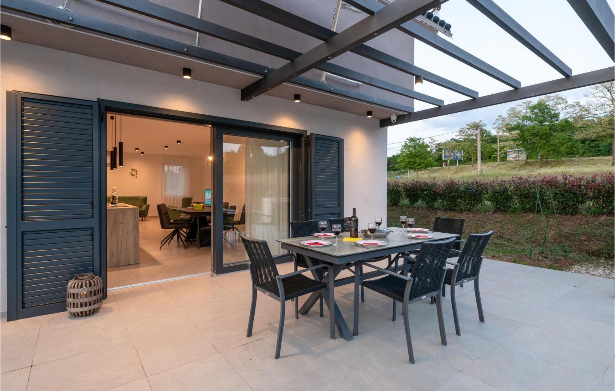 Stunning Home In Barban With Wifi Exterior photo
